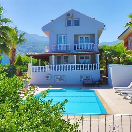 Villa Akaysa *